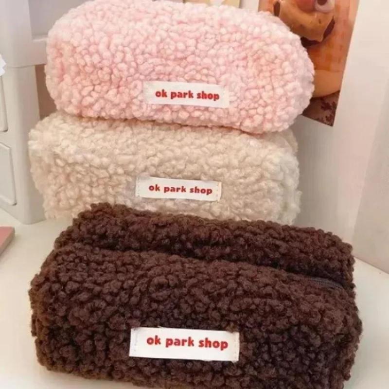 Aesthetic Large Pencil Case Pouch - Плюшевая сумка-органайзер из овечьей шерсти: простой