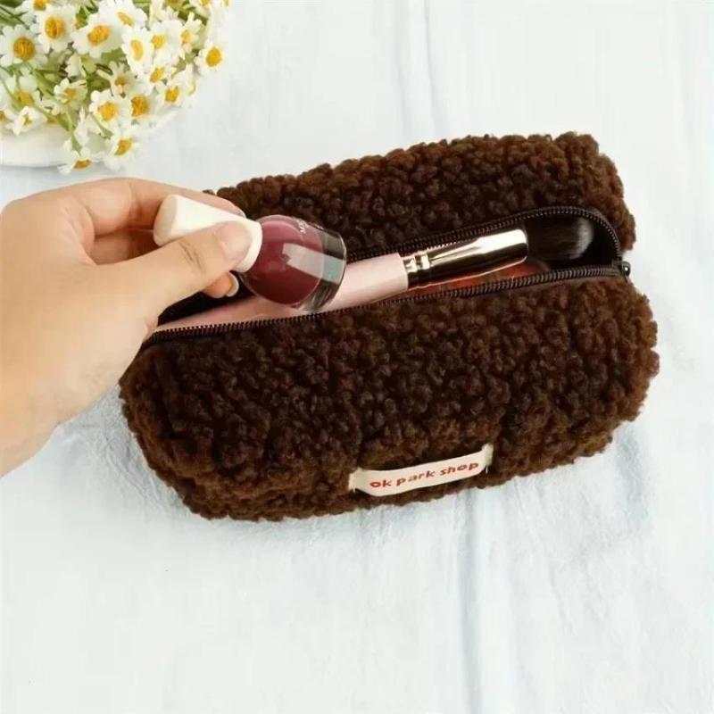 Плюшевая сумка-органайзер 2026 – обзор и цена Aesthetic Large Pencil Case Pouch